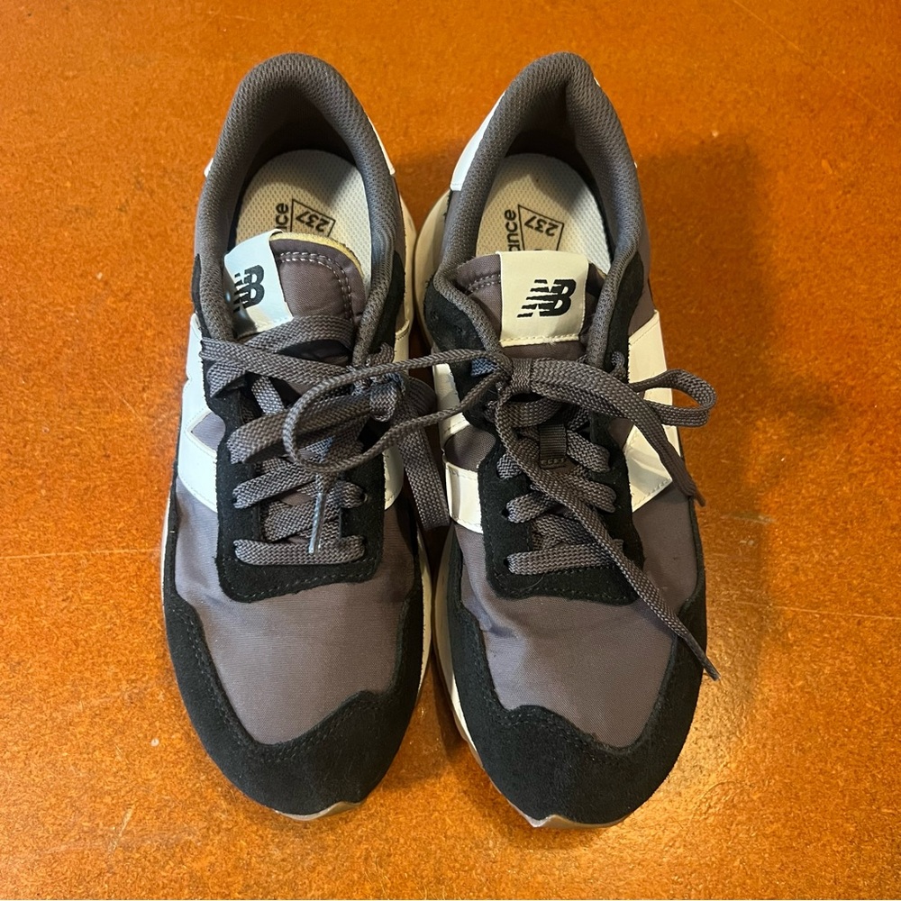 New Balance 237 WS237NB Women's Sneakers Casual Shoes Size 9 B  Black Gray EUC